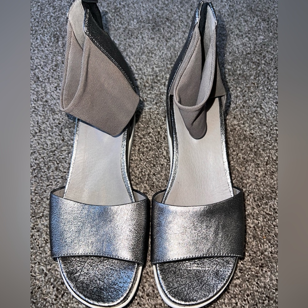 Eileen Fisher Women's Sandals